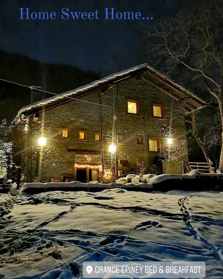 라살 Grange Epiney Bed E Breakfast B&B 외부 사진