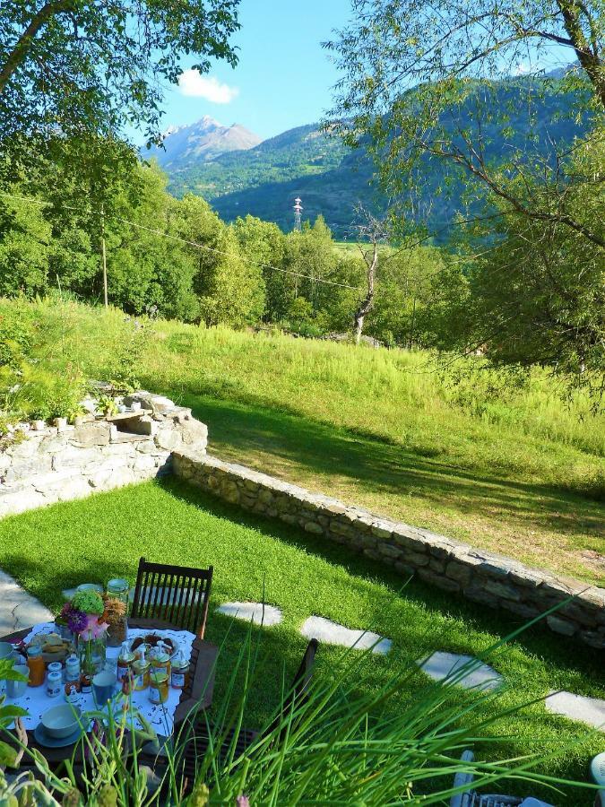 라살 Grange Epiney Bed E Breakfast B&B 외부 사진